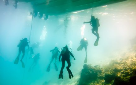 Divers at Blue Hole Belize